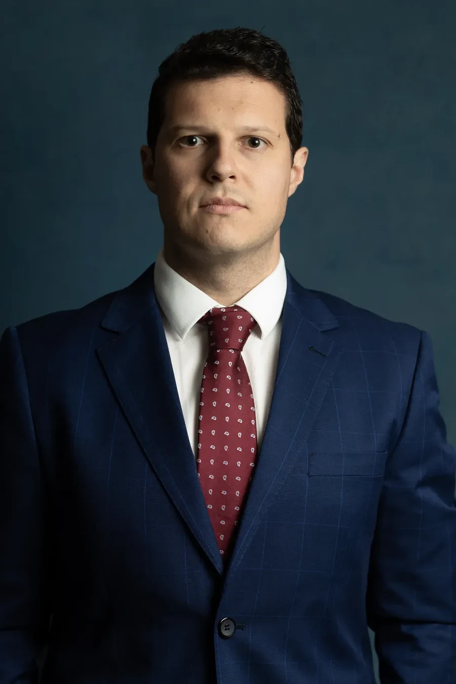Dr. Bruno Loz, neurocirurgia · coluna e dor